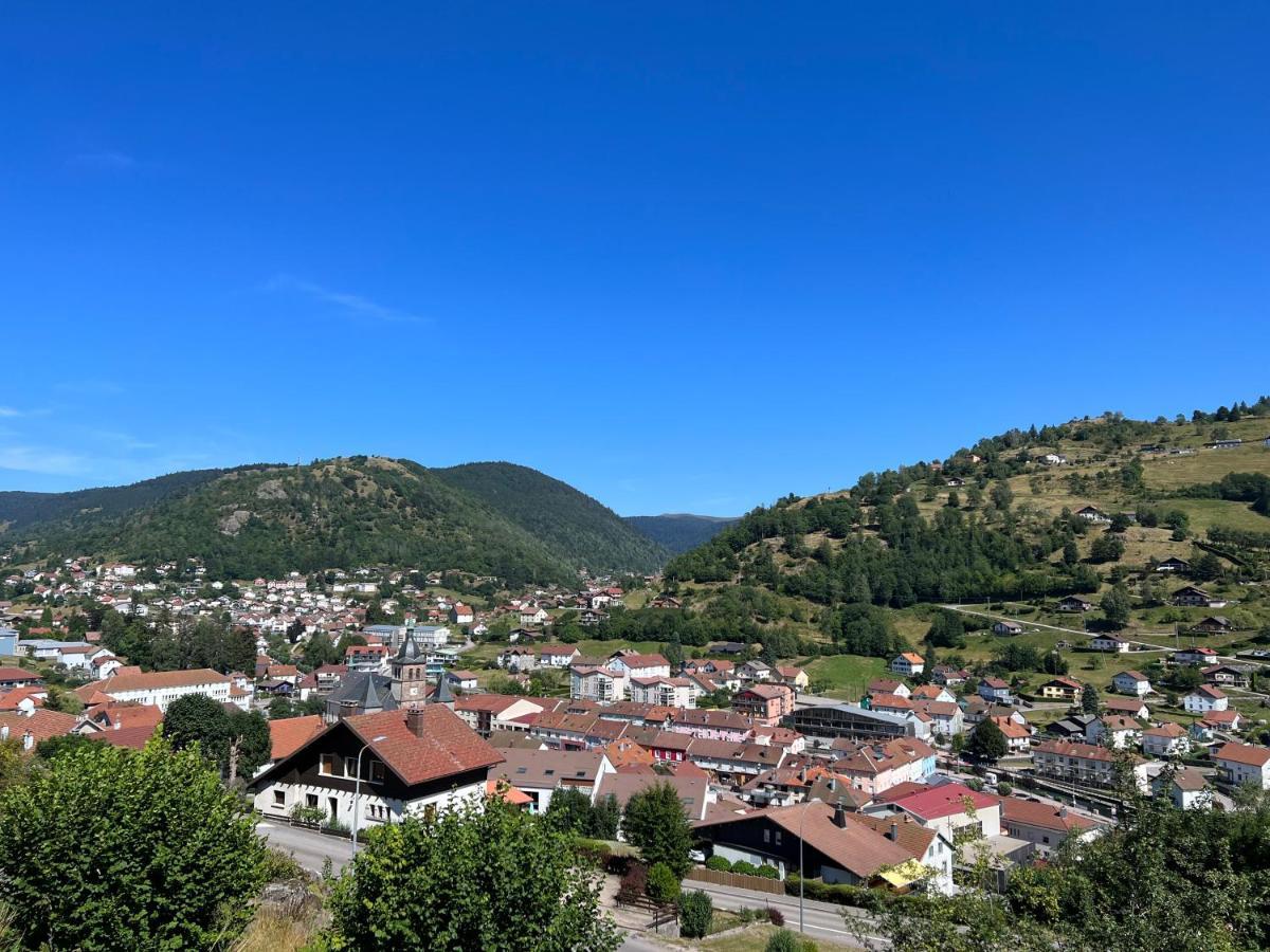 לה ברסה Magnifique Appartement Classe 4 Etoiles Avec Sauna Et Terrasse Dans Chalet מראה חיצוני תמונה